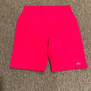 Alo yoga shorts